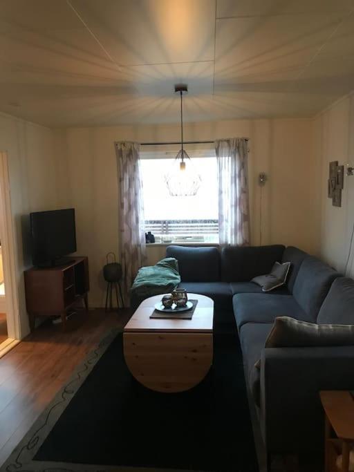 Trivelig Fritidshus Pa Arnes, Senja Straumstad Exterior foto